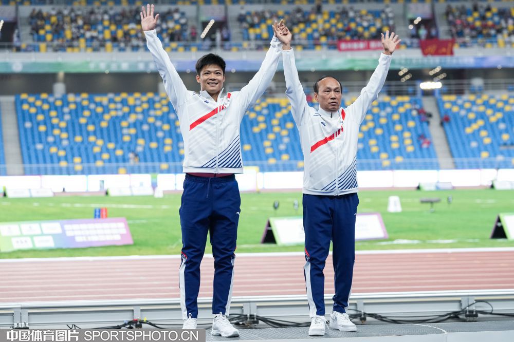 W_30257899_21092208_nmz.jpg W_30257899_21092208_nmz.jpg