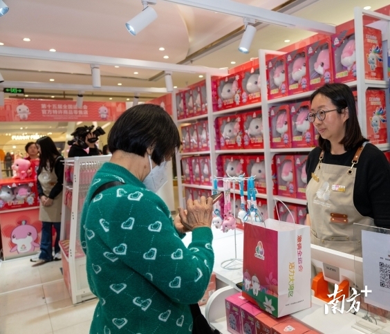 e8a239f719df4526b1679dbd7bf15408_watermark_cut_watermark.jpg